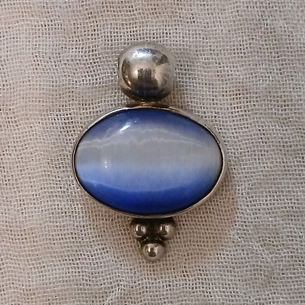 Vintage Blue Cat's Eye & 925 Silver Pendant Mexico 1"×1.25"